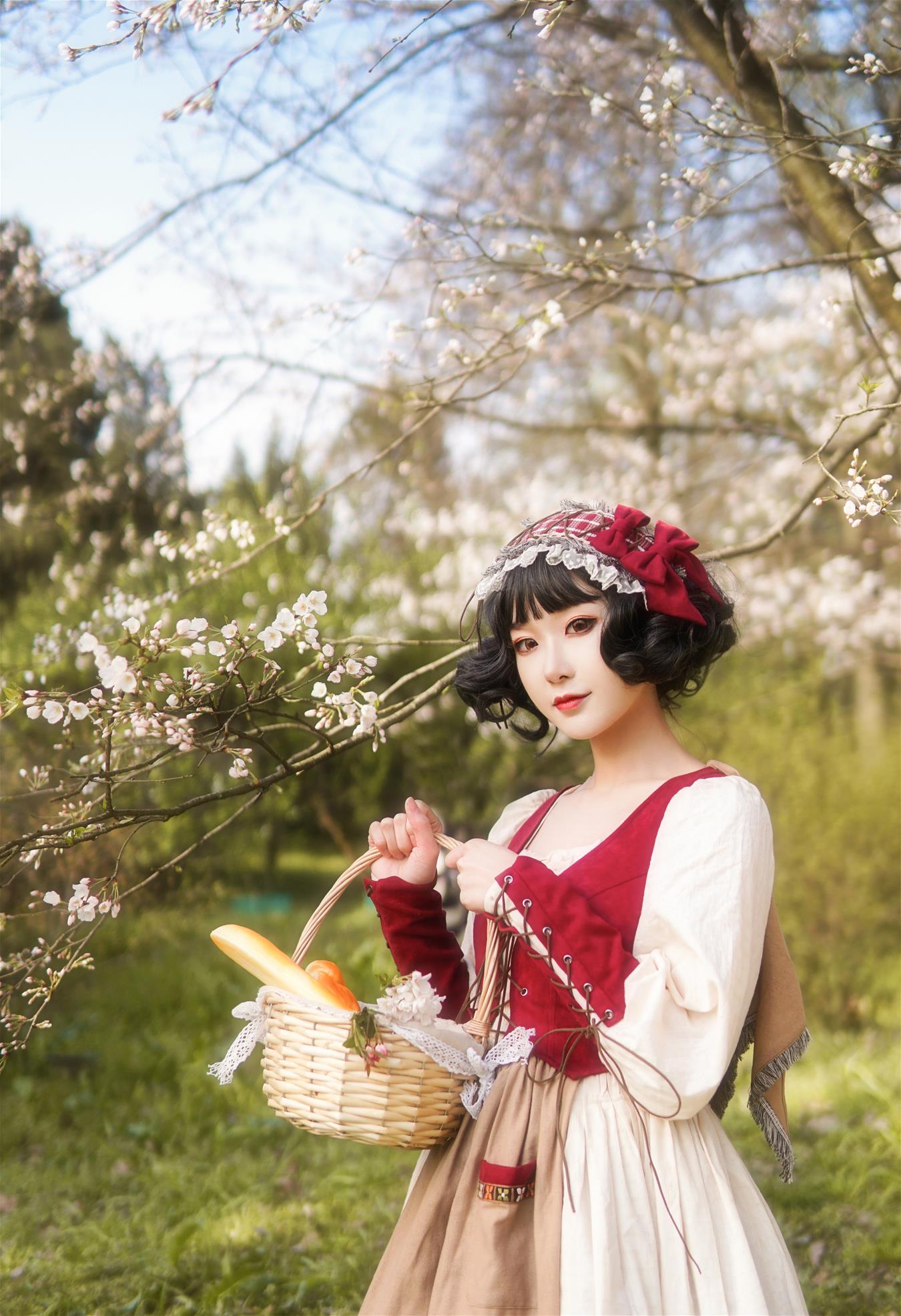 阿包也是兔娘 lolita红裙2 [28P-357MB]