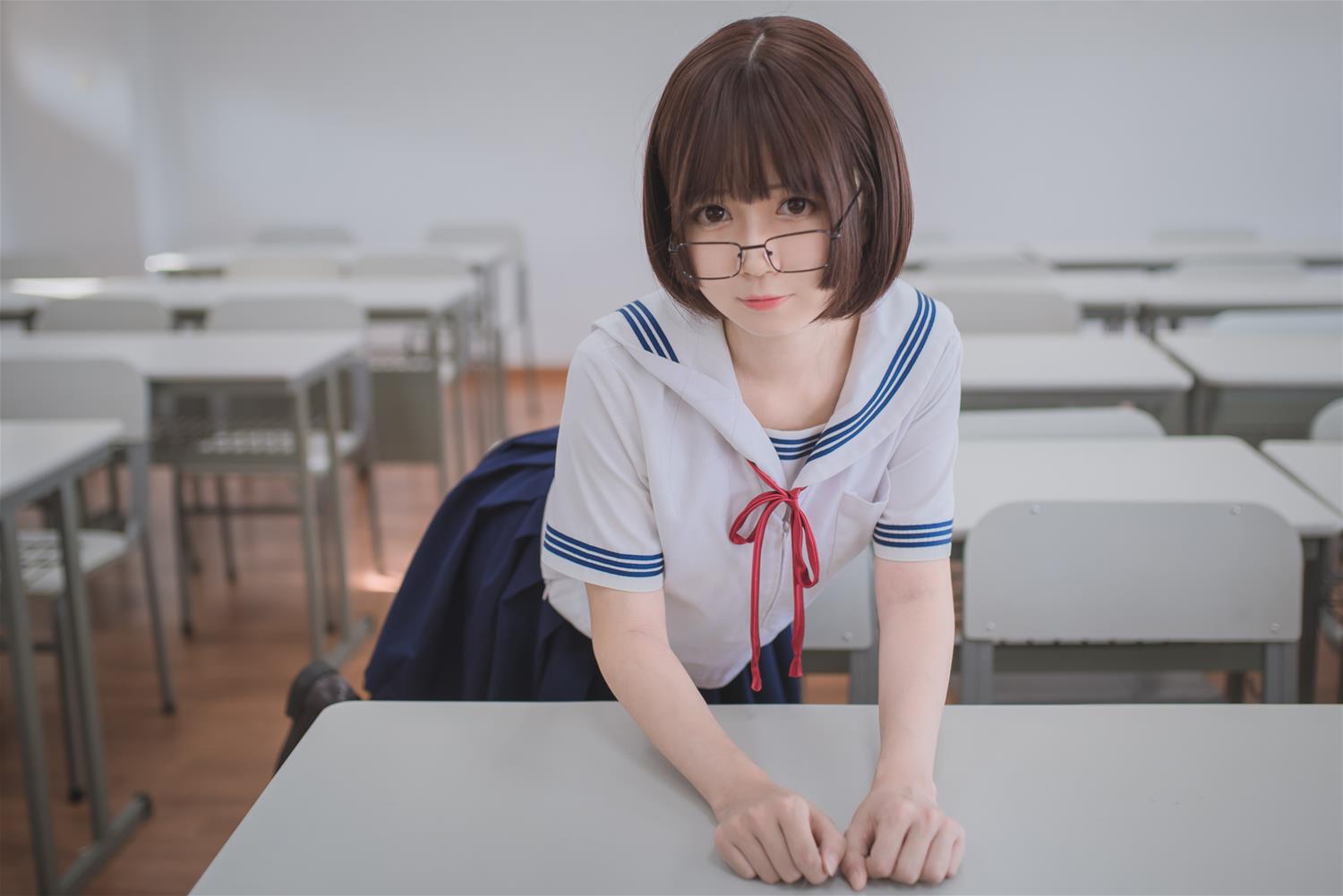 白金 蘑菇头 [26P-196MB]