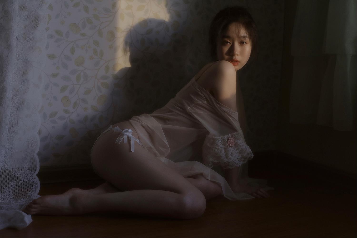 摄影师 A-mu 青梅 [18P-21MB]