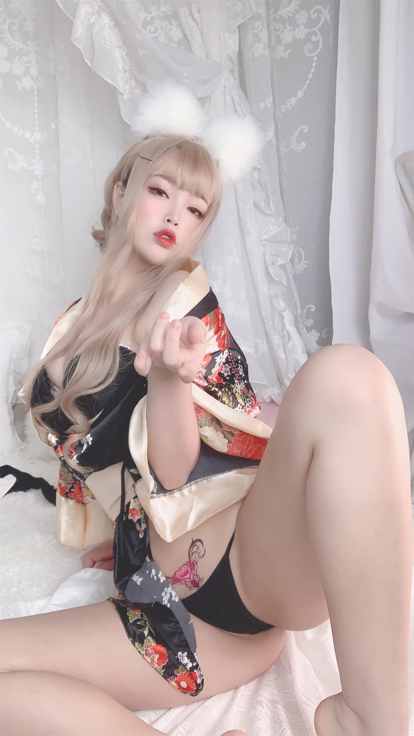 -白烨- 狐仙女友 [53P10V-544MB]