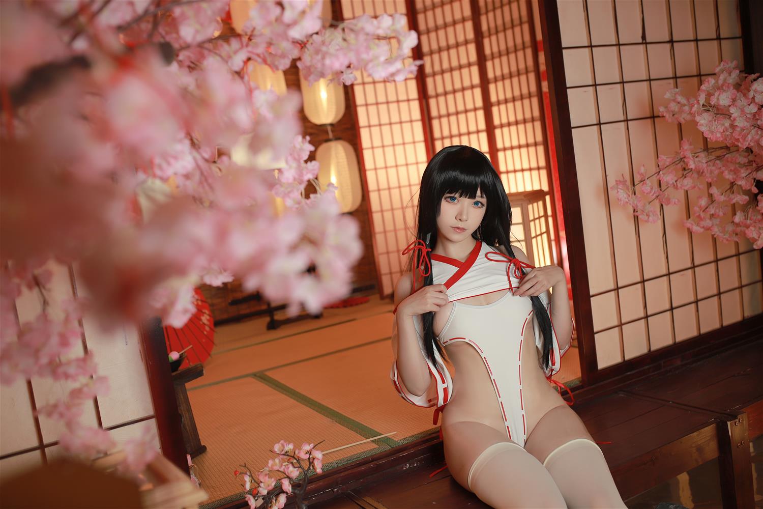 Asagiriai（愛ちゃん） 神社巫女 [31P-305MB]