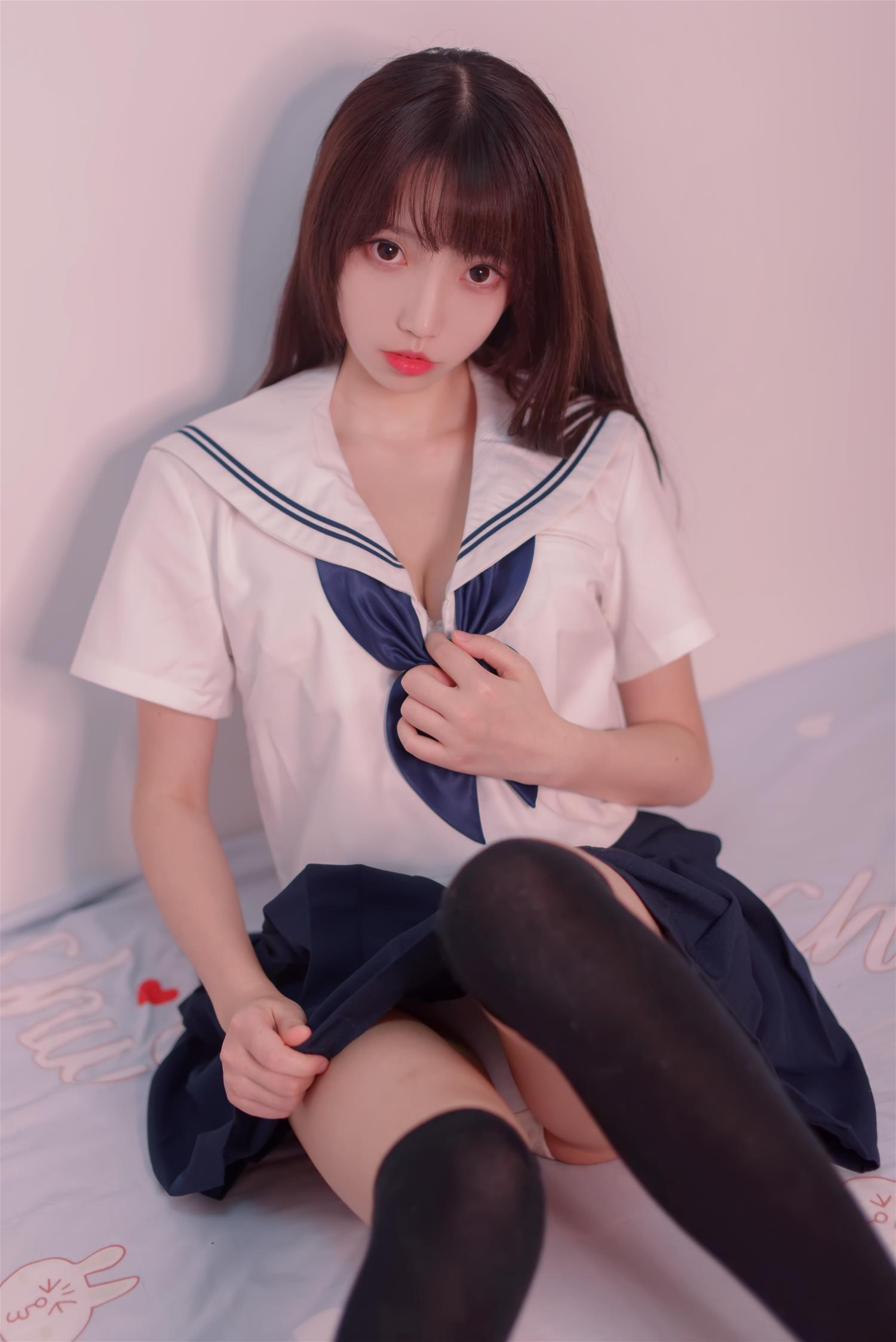 白易子教主 JK制服 [8P-14MB]