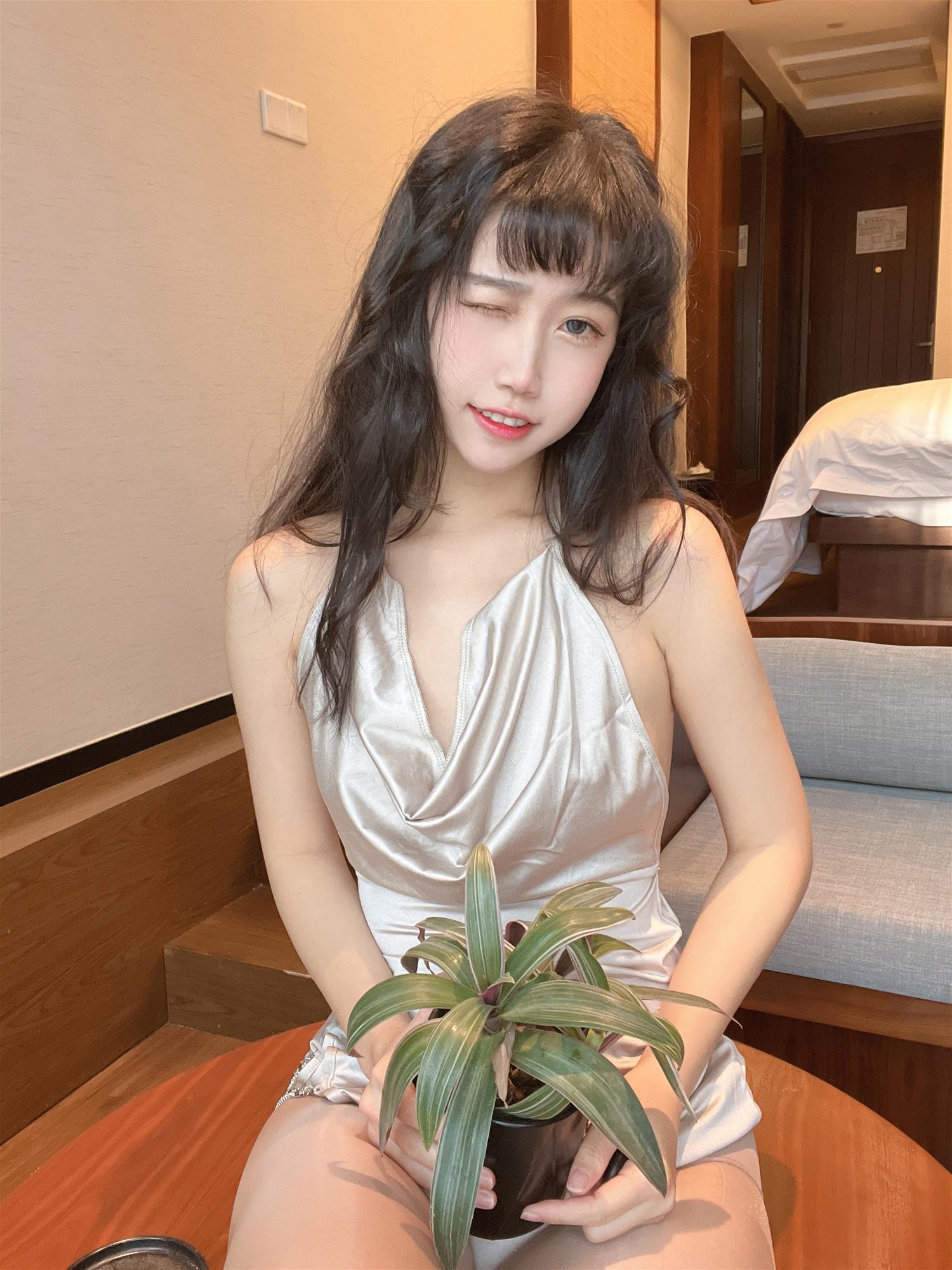 不呆猫 浴室人妻 [42P3V-1.60GB]