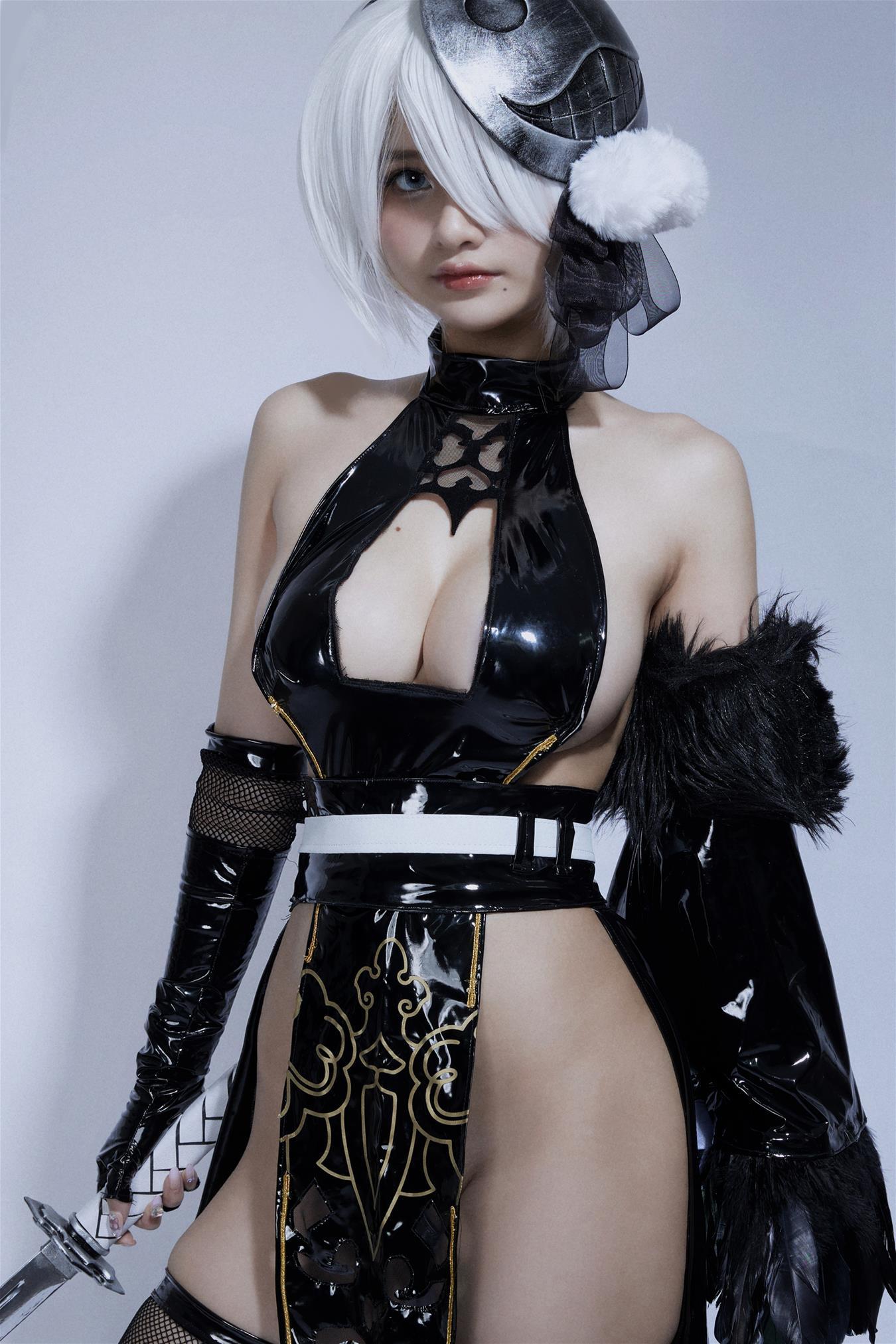 Azami 2B Shinobi [20P-236MB]