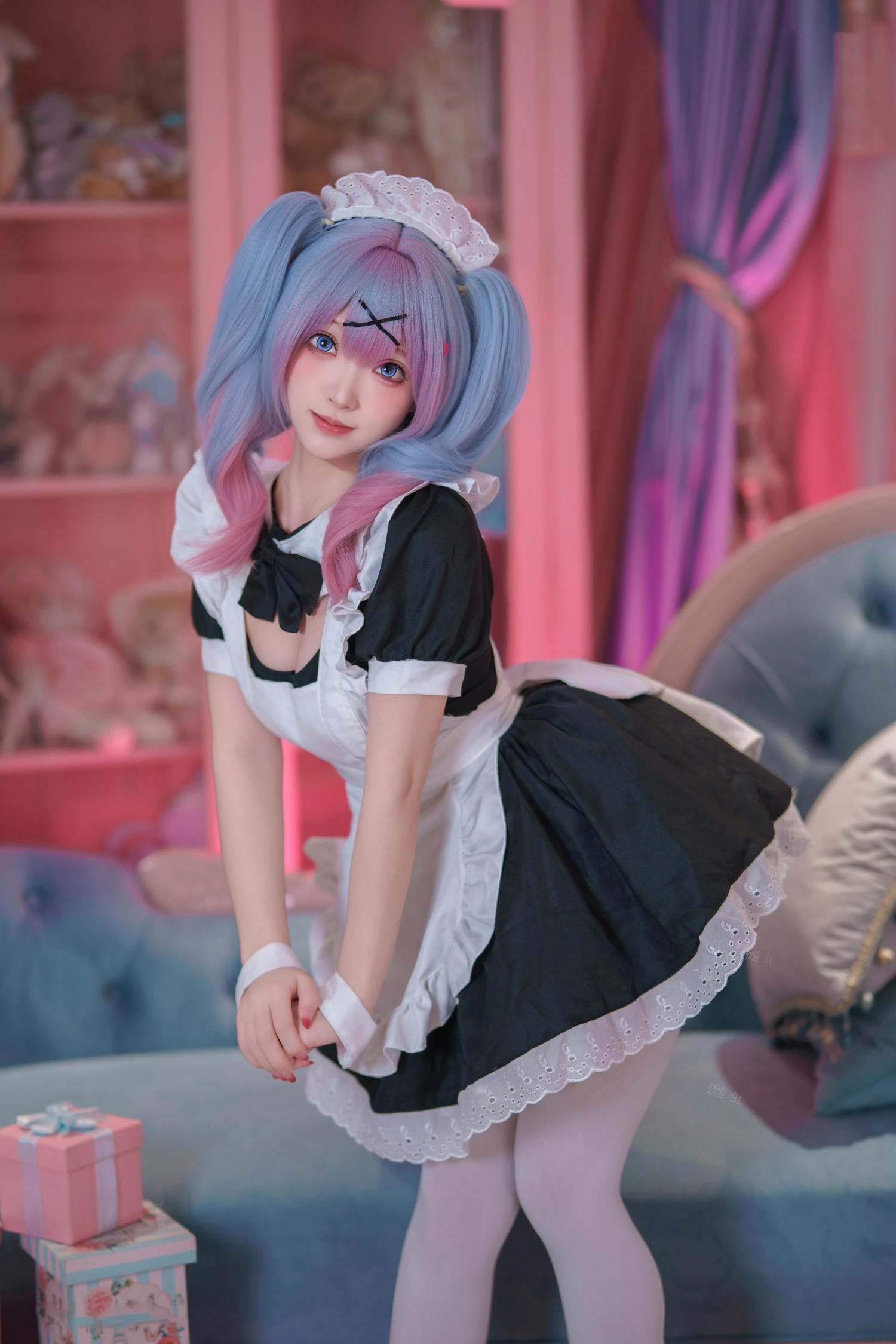 Bangni邦尼 初音未来 兔子洞女仆 [83P10V-961MB]