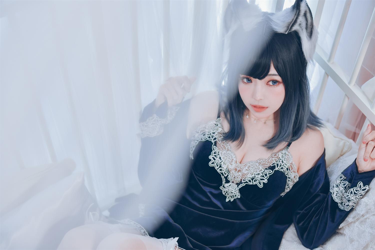 ElyEE子 Sleepy Velvet Blue [57P-141MB]