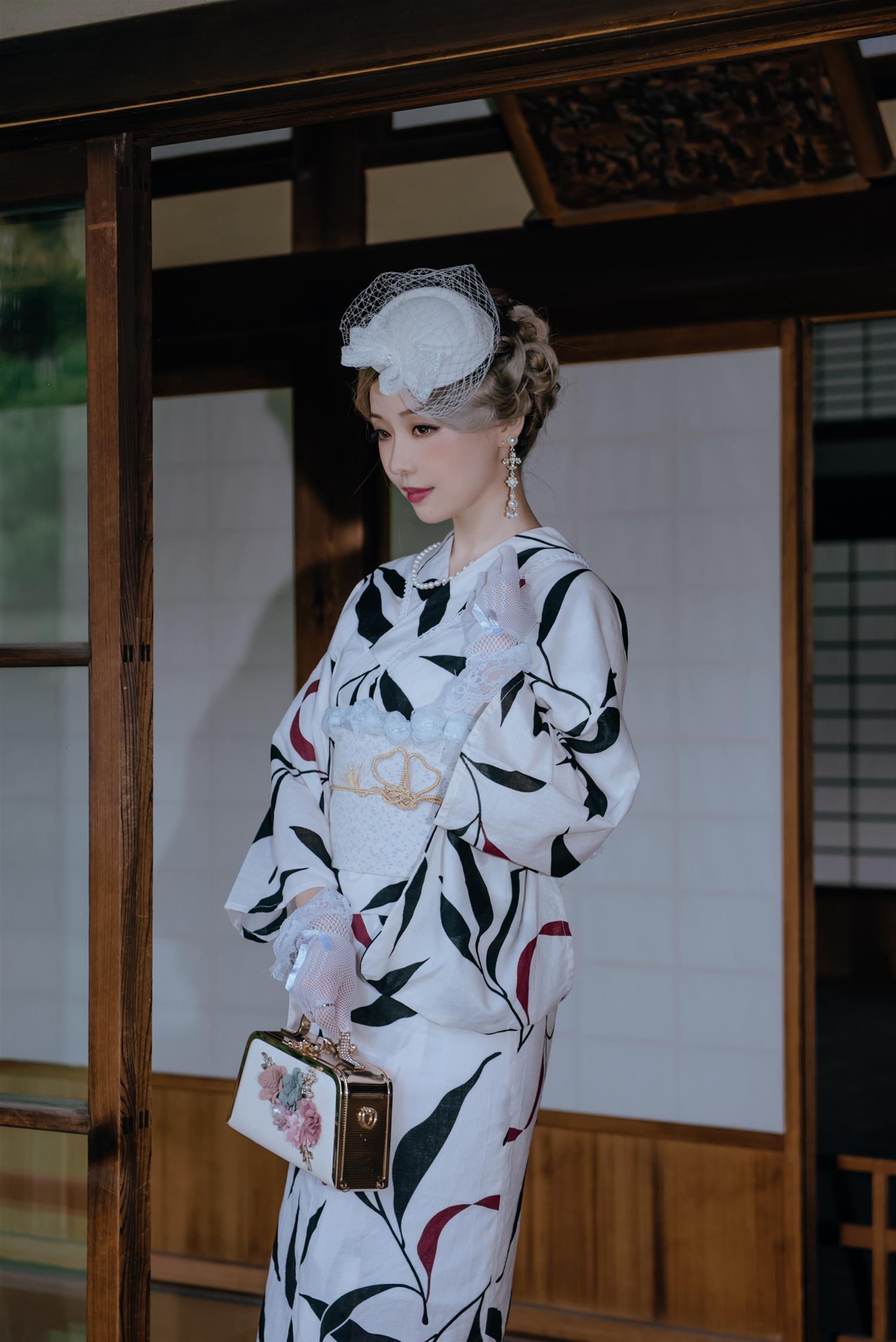 ElyEE子 Retro Kimono [38P-125MB]