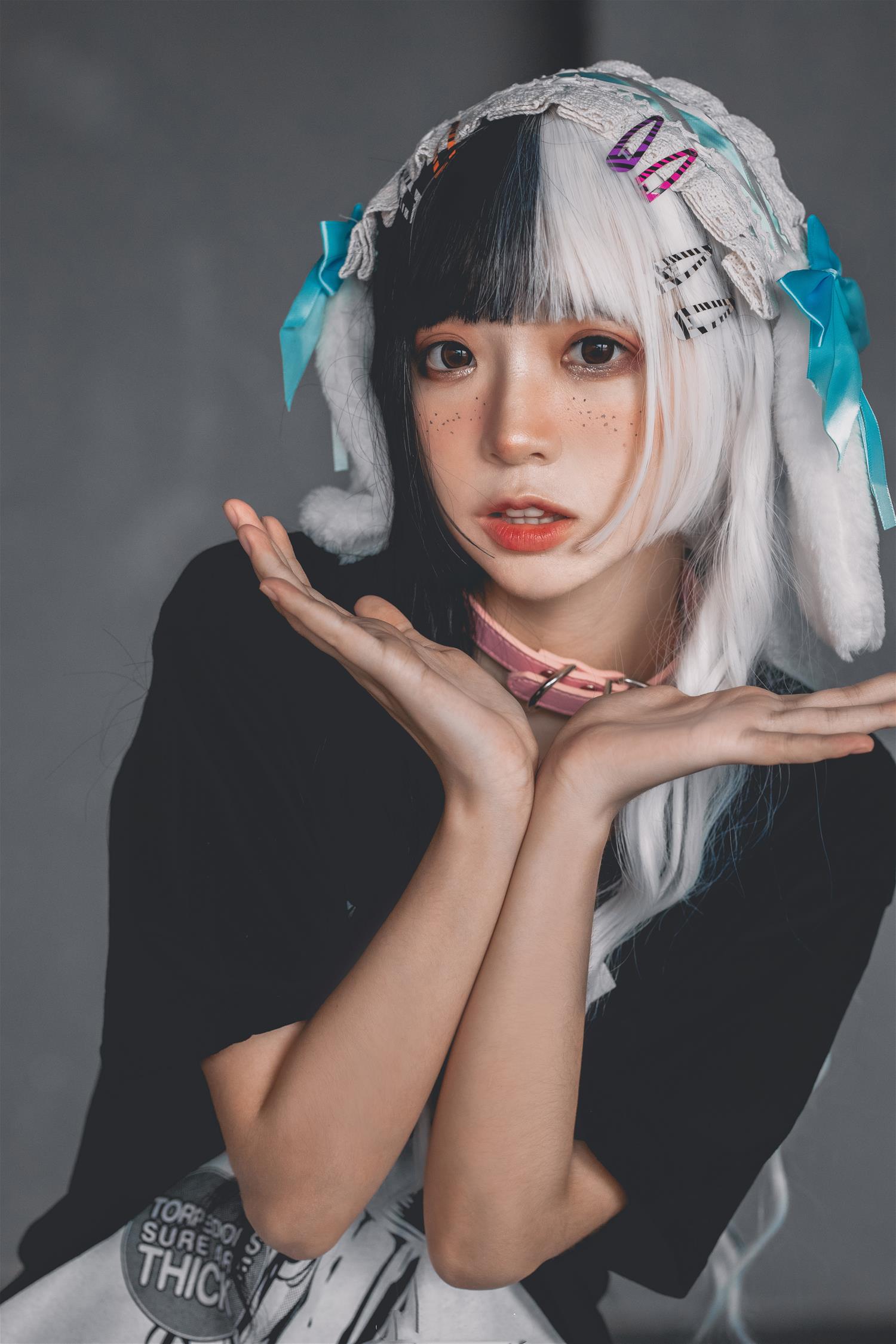 疯猫ss 雀斑少女 [12P-220MB]